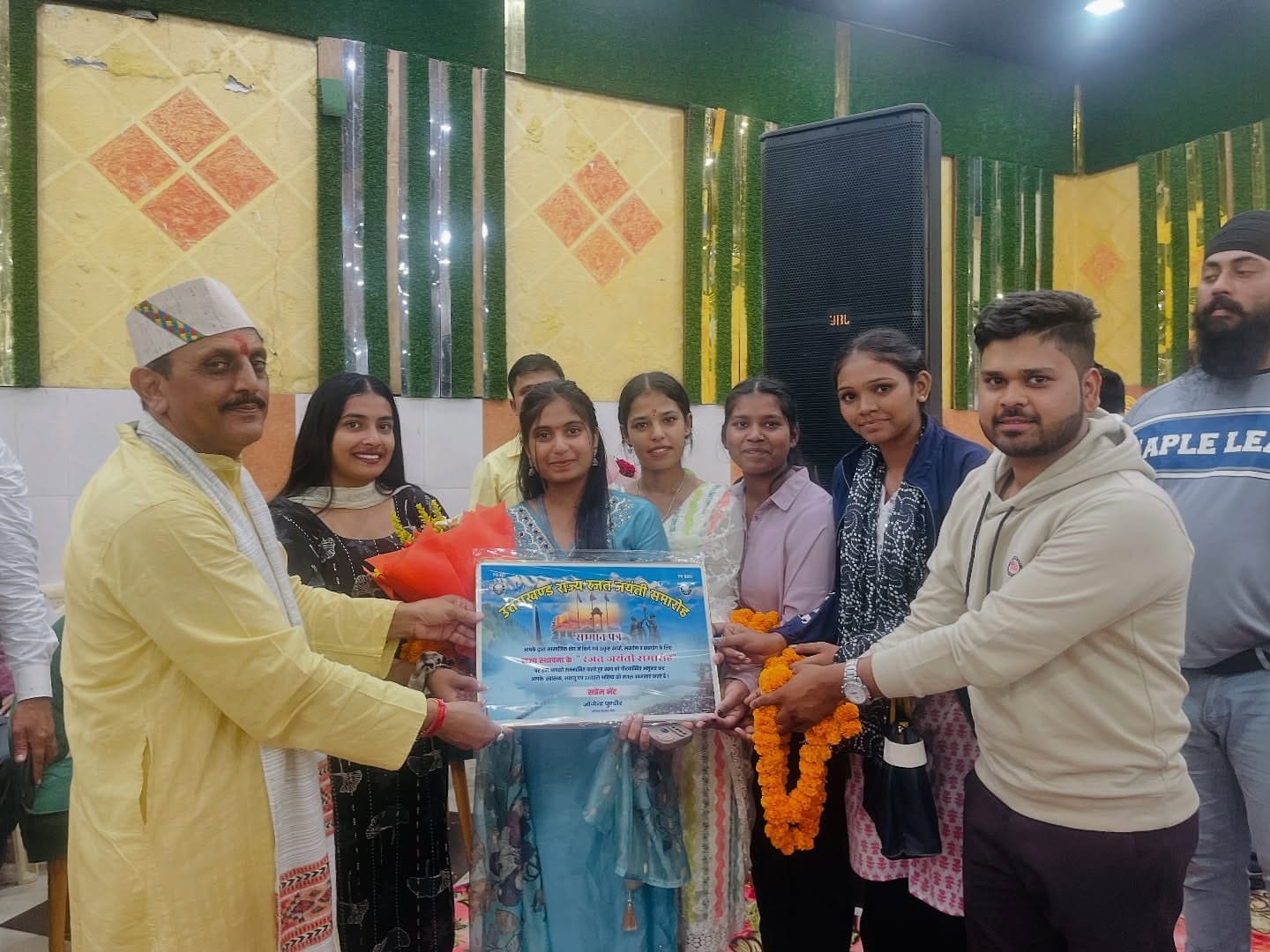 WhatsApp Image 2025-12-10 at 15.32.50